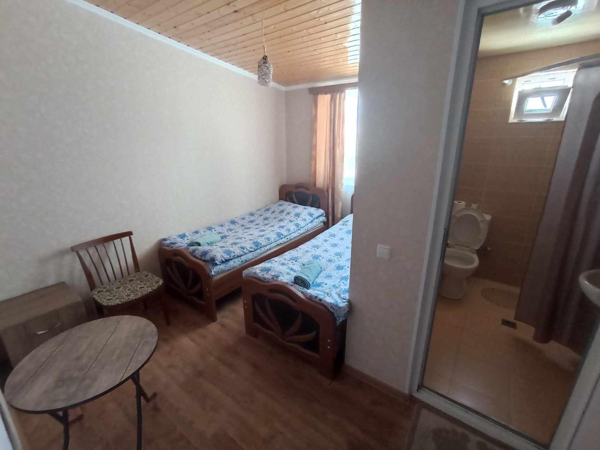 Jeiran Japaridze'S Guesthouse Mestia Esterno foto