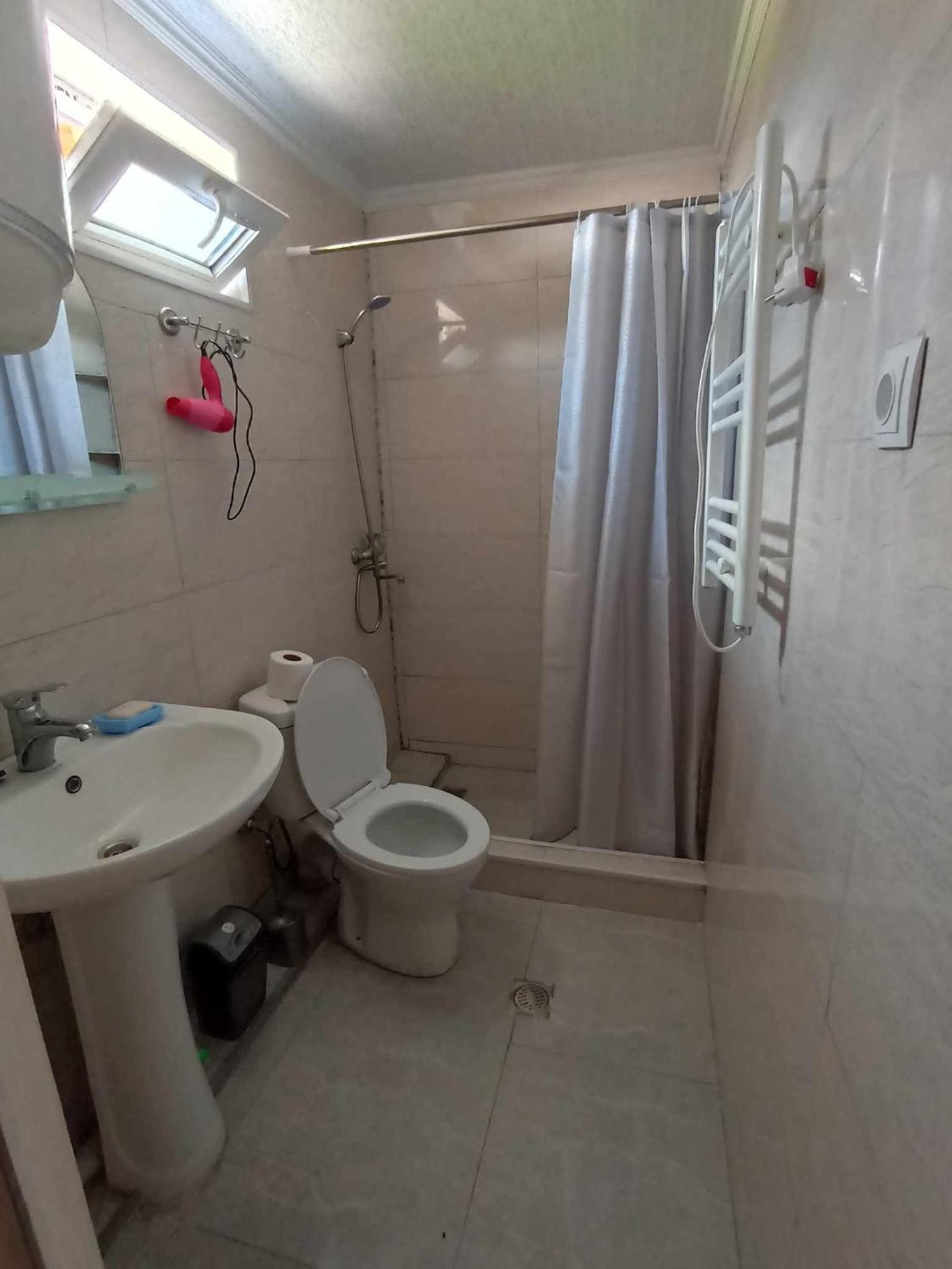 Jeiran Japaridze'S Guesthouse Mestia Esterno foto