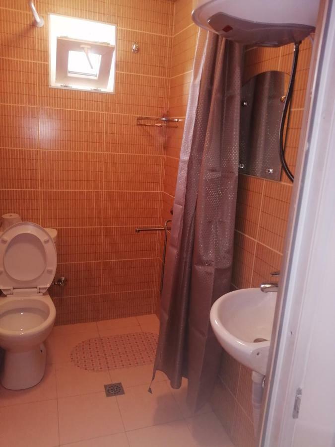 Jeiran Japaridze'S Guesthouse Mestia Esterno foto